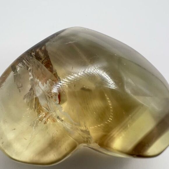 Citrine Crystal Heart Carving (4)‎ - Picture 4 of 9